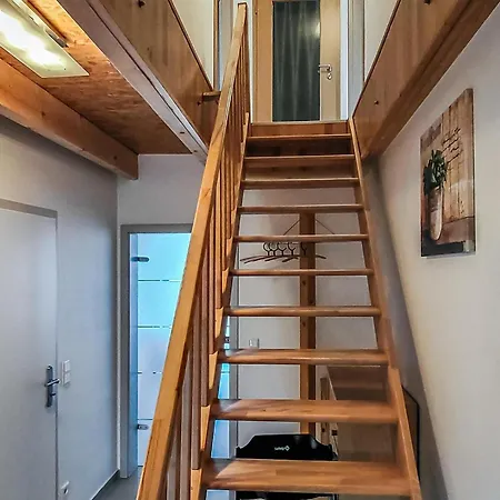 2 Bedroom Lovely In *